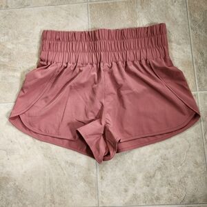 Vanilla Star Running Short - Size Medium